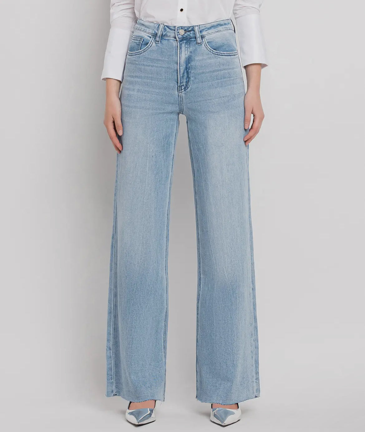 “Olivia” Mid Rise Wide Leg Jean by Vervet