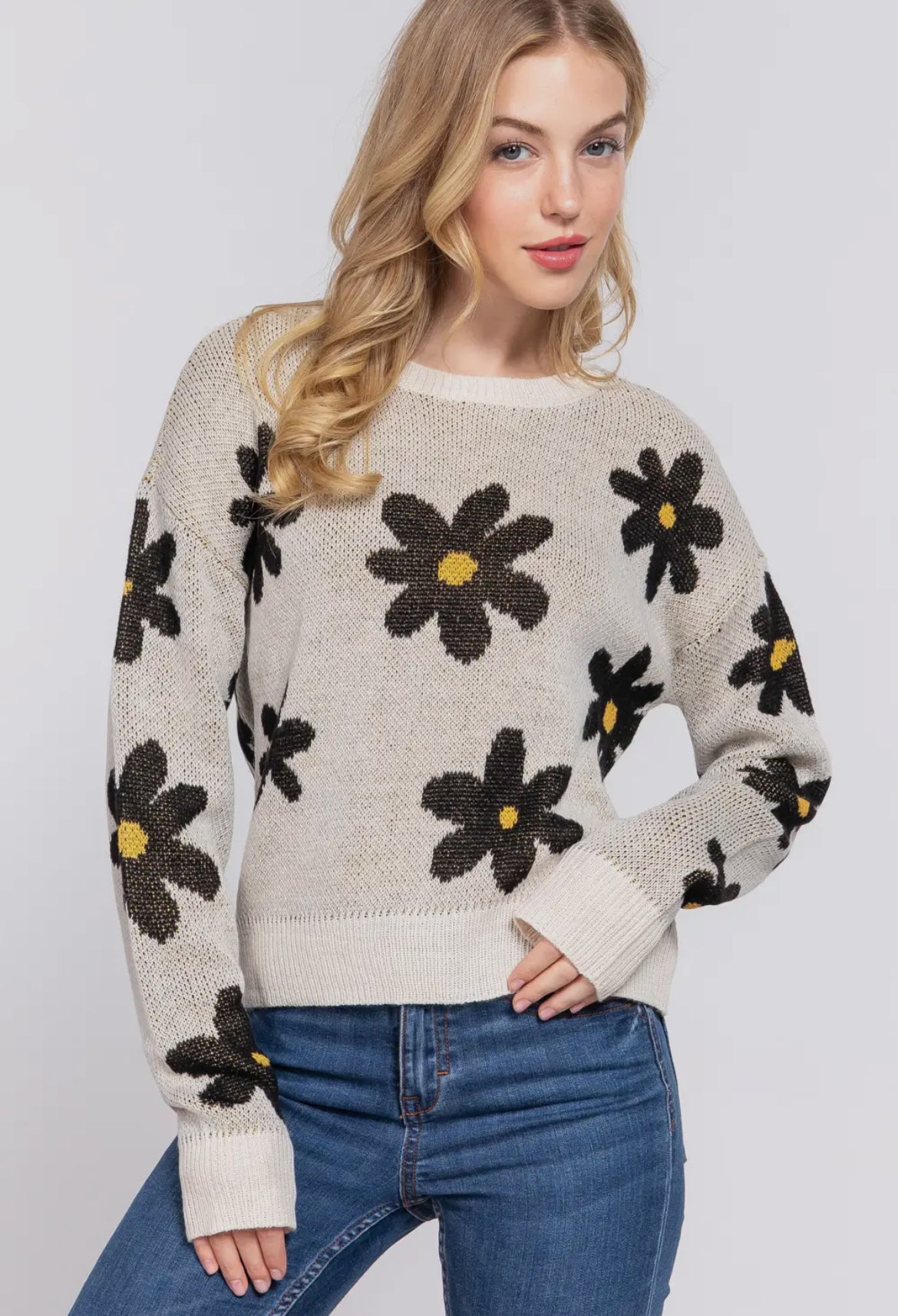Daisy 🌼 Mae Sweater