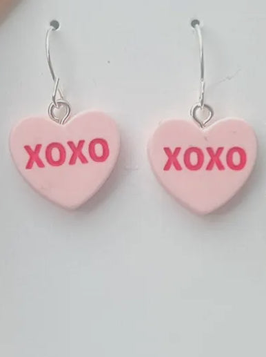 Xoxo 💋 Earrings