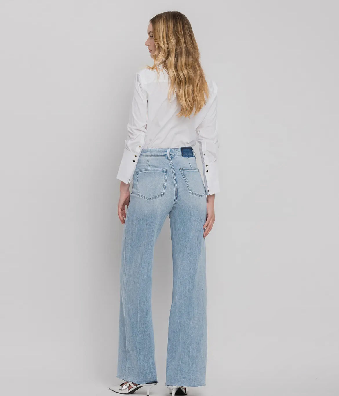 “Jane” Mid Rise Wide Leg Jean